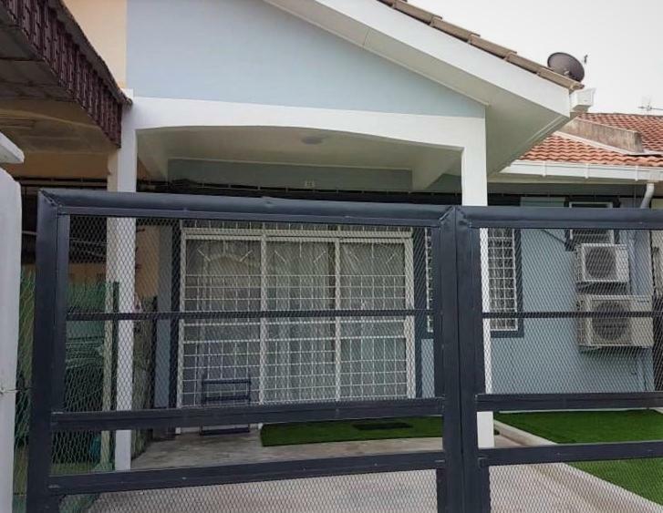 The Serene Homestay, Port Dickson Esterno foto